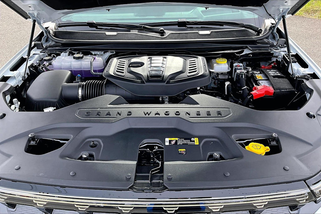 Thumbnail: 2026 Jeep Grand Wagoneer L - 9