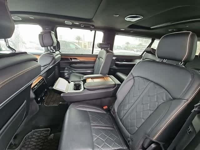 2024 Jeep Grand Wagoneer L Series III 7