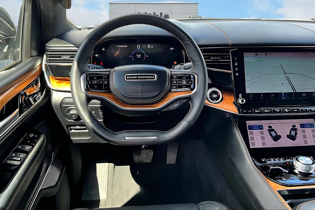 2024 Jeep Grand Wagoneer L Series III 12