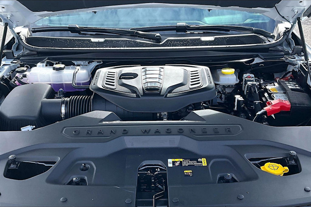 Thumbnail: 2026 Jeep Grand Wagoneer - 9
