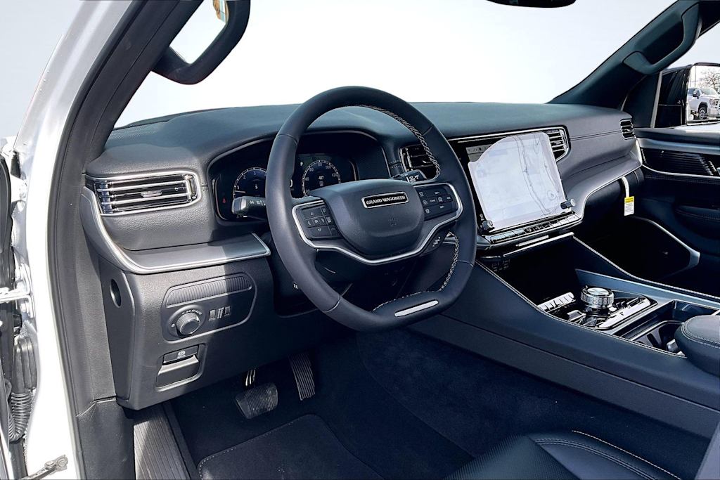 Thumbnail: 2026 Jeep Grand Wagoneer - 2