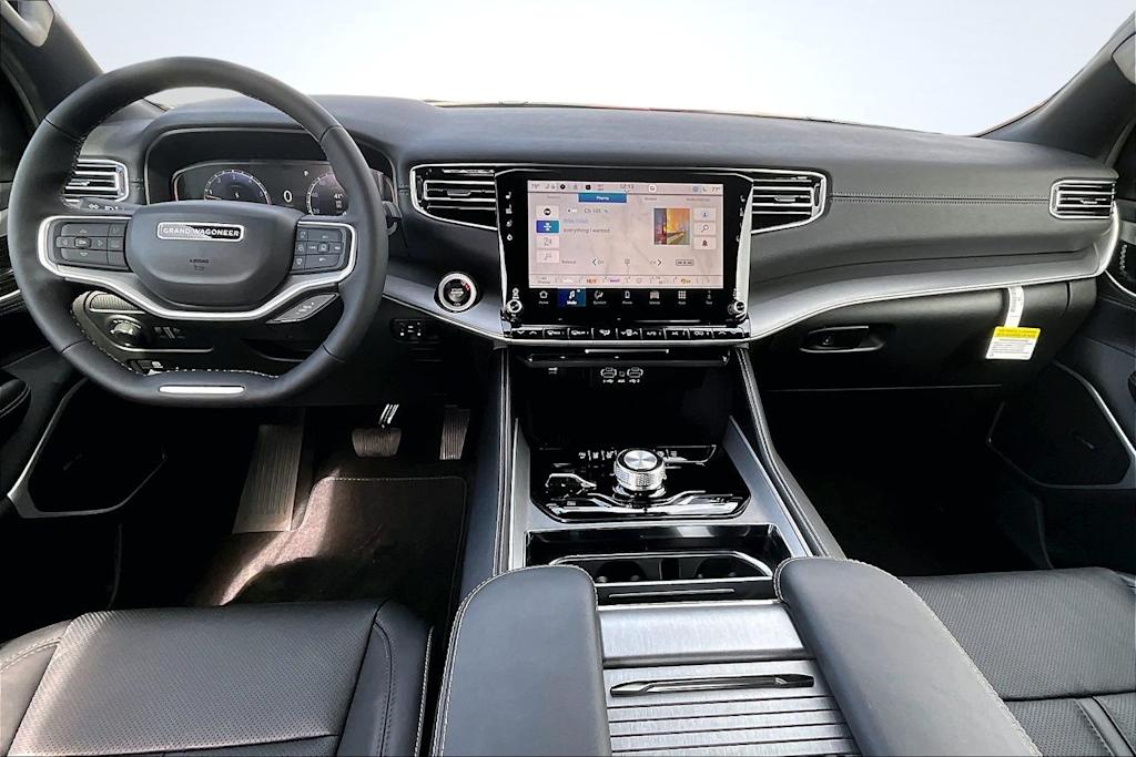 Thumbnail: 2026 Jeep Grand Wagoneer - 10