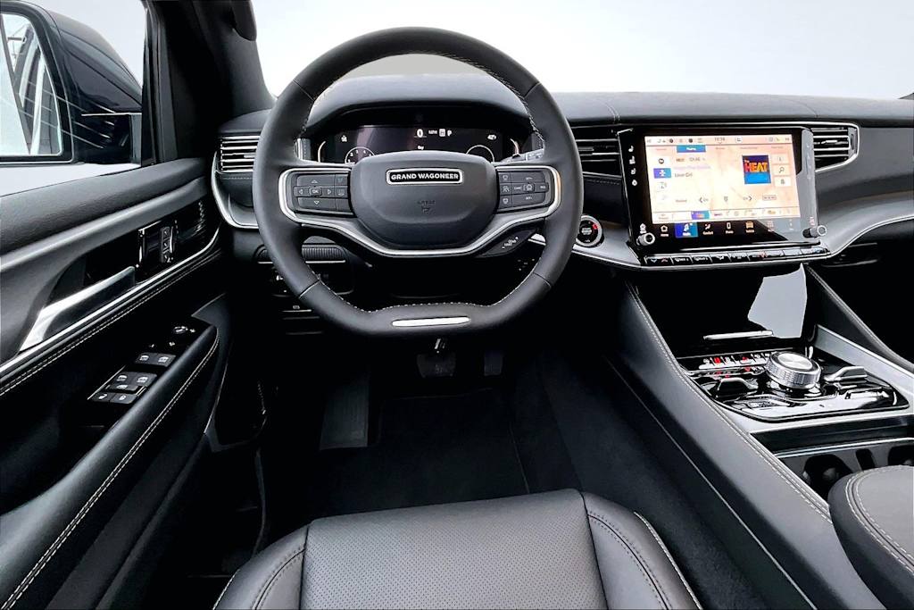 Thumbnail: 2026 Jeep Grand Wagoneer - 14