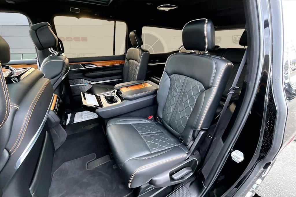 Thumbnail: 2023 Jeep Grand Wagoneer - 12