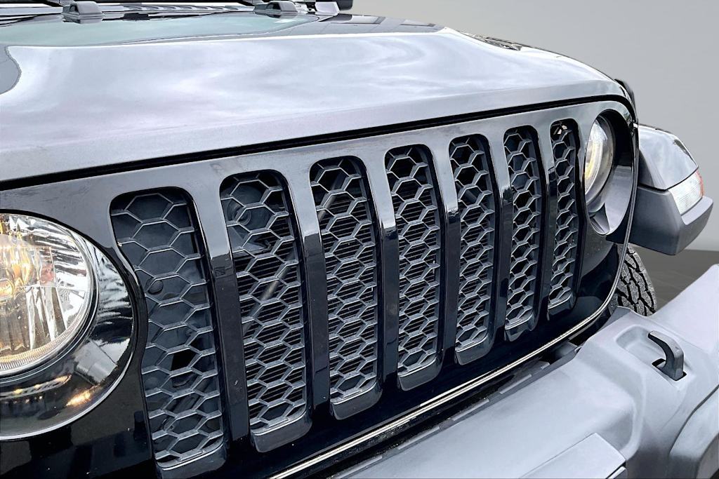 Thumbnail: 2022 Jeep Gladiator - 33