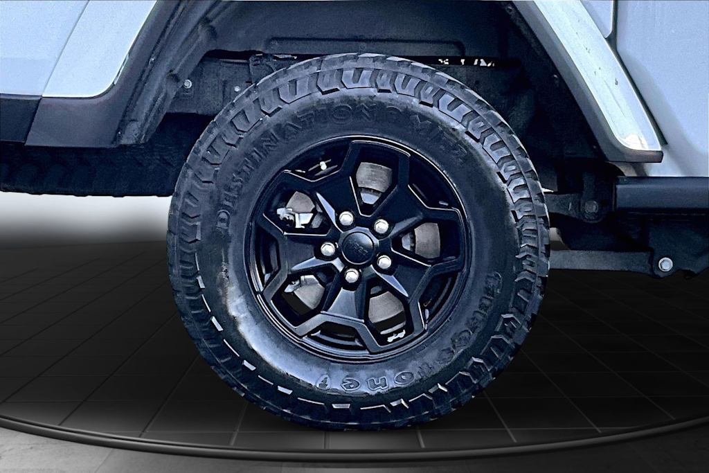 Thumbnail: 2022 Jeep Gladiator - 36