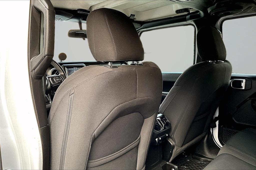 Thumbnail: 2023 Jeep Gladiator - 12
