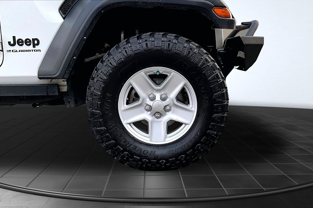 Thumbnail: 2023 Jeep Gladiator - 34