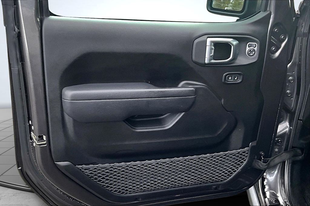 Thumbnail: 2024 Jeep Gladiator - 28