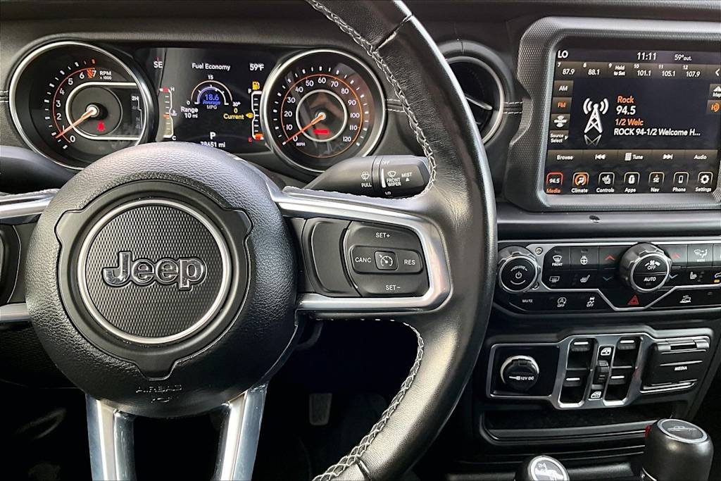 Thumbnail: 2023 Jeep Gladiator - 14