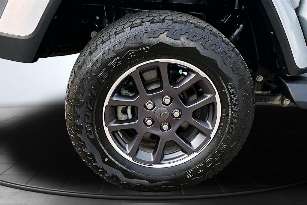 Thumbnail: 2023 Jeep Gladiator - 35