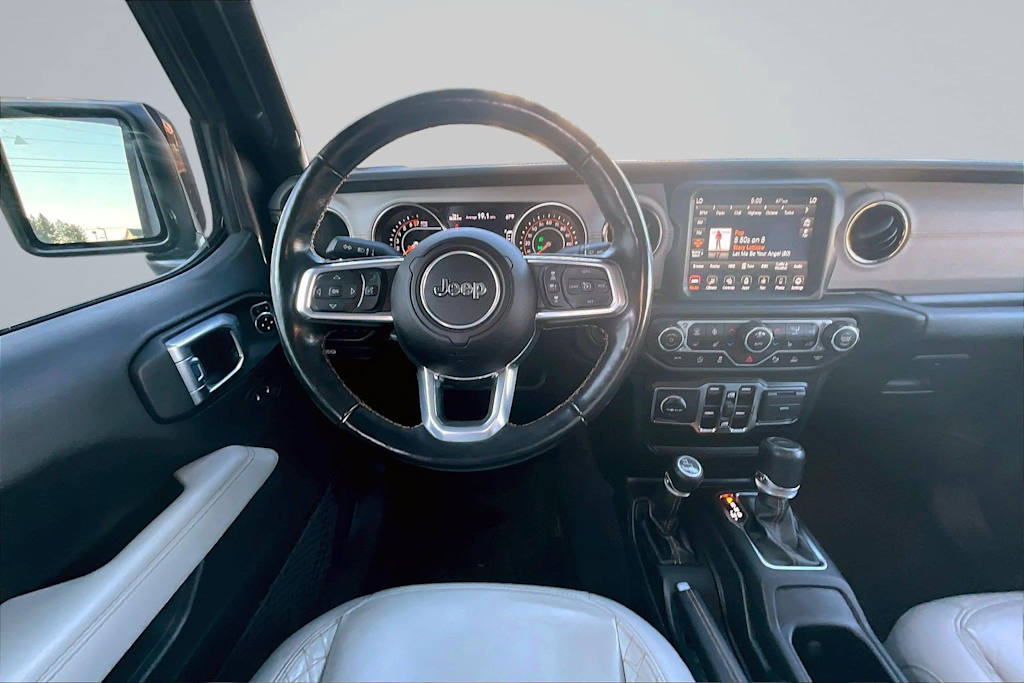 Thumbnail: 2021 Jeep Gladiator - 14