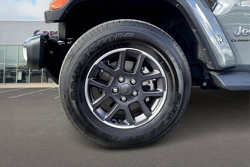 Thumbnail: 2023 Jeep Gladiator - 8