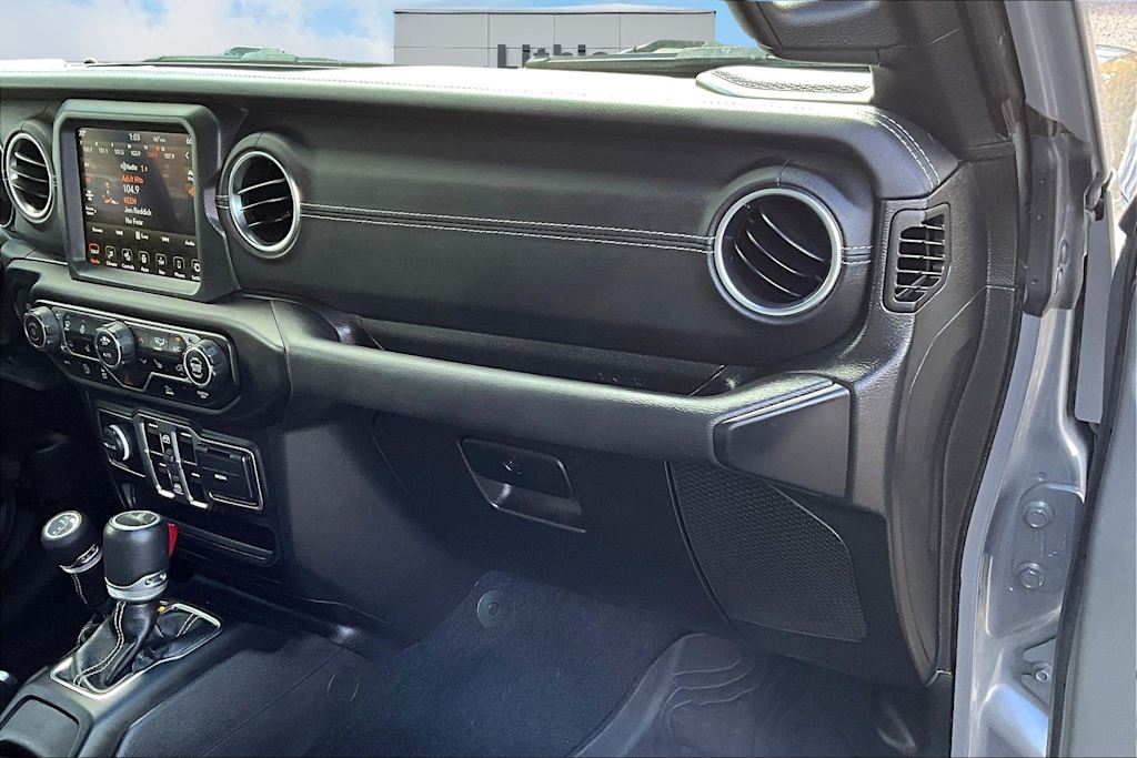 Thumbnail: 2023 Jeep Gladiator - 25