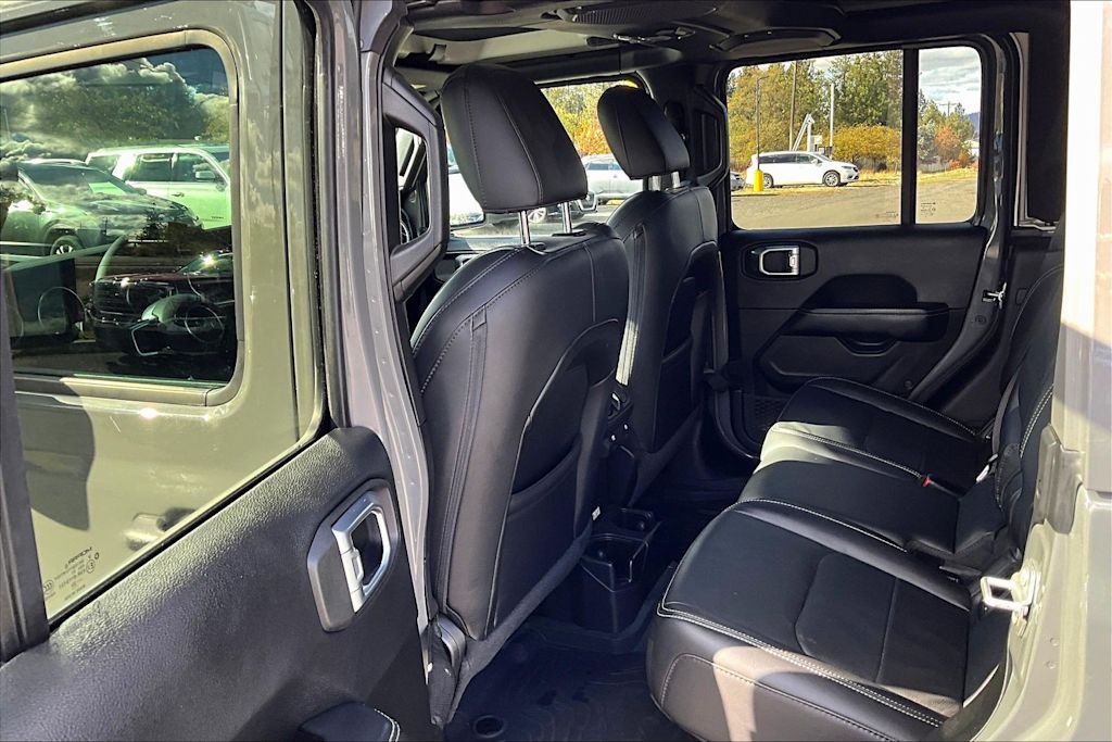 Thumbnail: 2023 Jeep Gladiator - 13