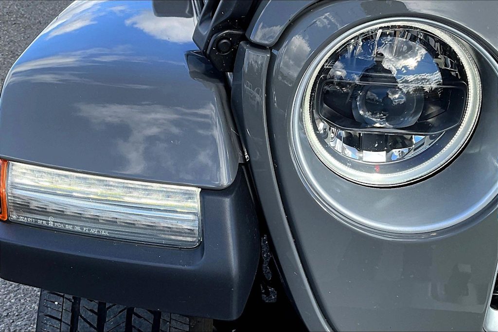 Thumbnail: 2023 Jeep Gladiator - 31