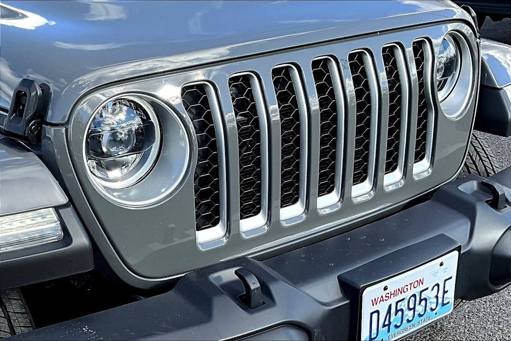 Thumbnail: 2023 Jeep Gladiator - 33