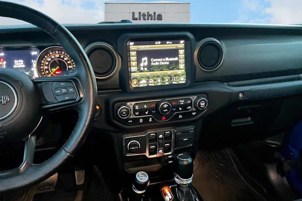 Thumbnail: 2021 Jeep Gladiator - 15