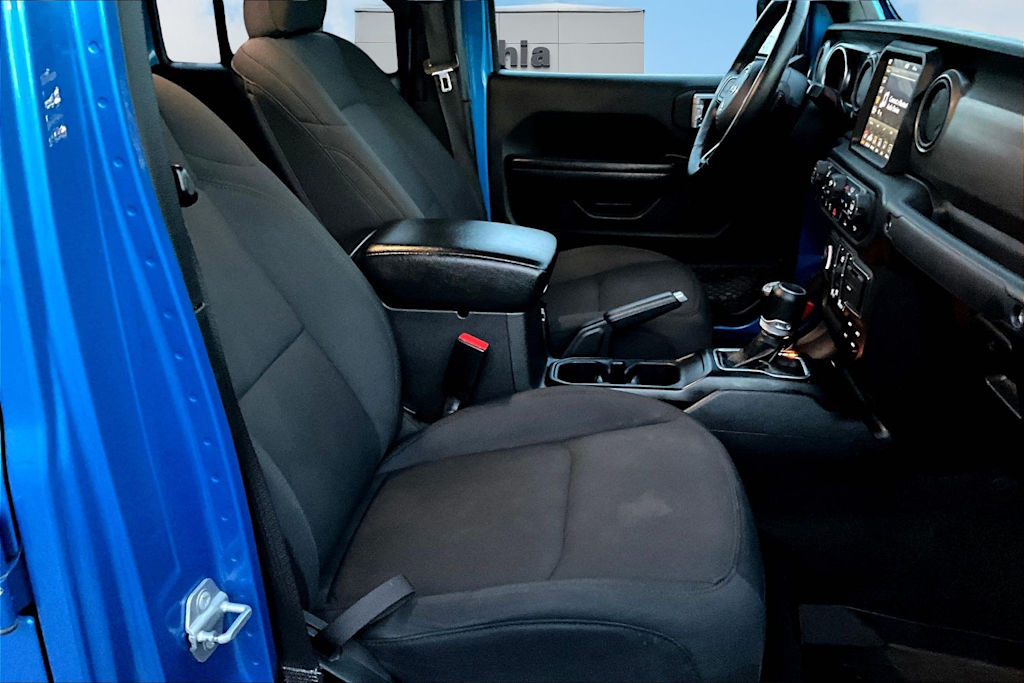 Thumbnail: 2021 Jeep Gladiator - 12