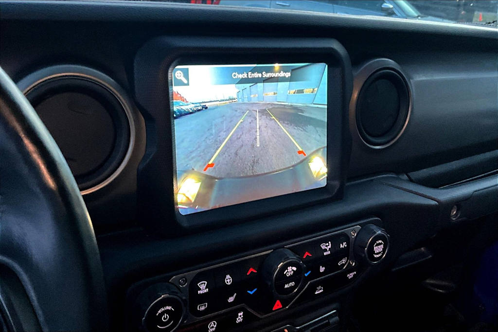 Thumbnail: 2021 Jeep Gladiator - 27