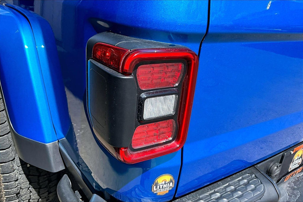 Thumbnail: 2020 Jeep Gladiator - 32