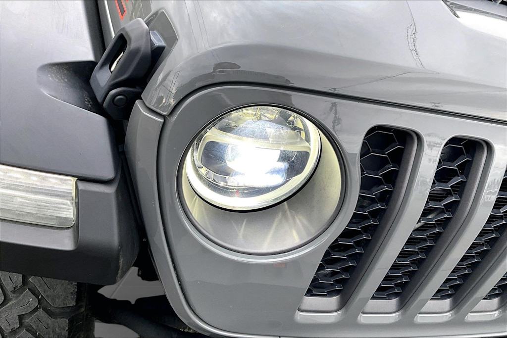 Thumbnail: 2021 Jeep Gladiator - 31