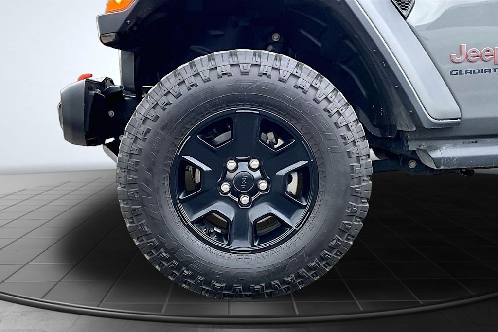 Thumbnail: 2021 Jeep Gladiator - 8