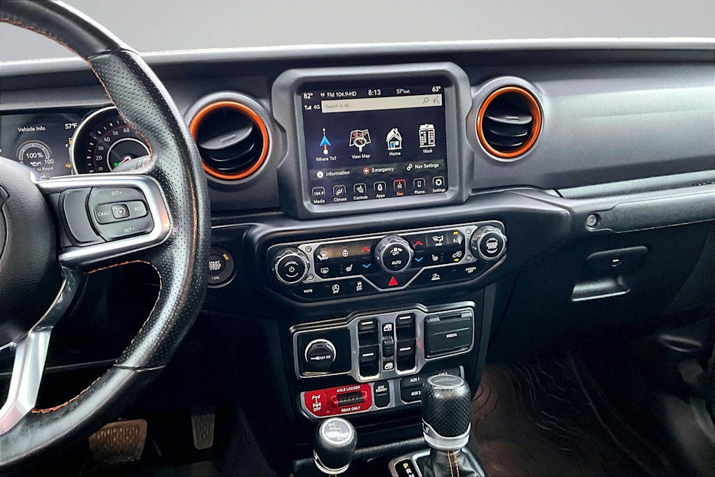 Thumbnail: 2021 Jeep Gladiator - 16
