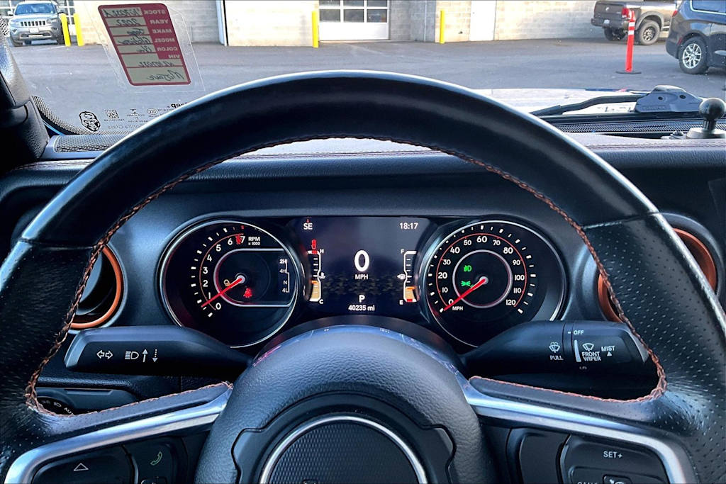 Thumbnail: 2022 Jeep Gladiator - 18