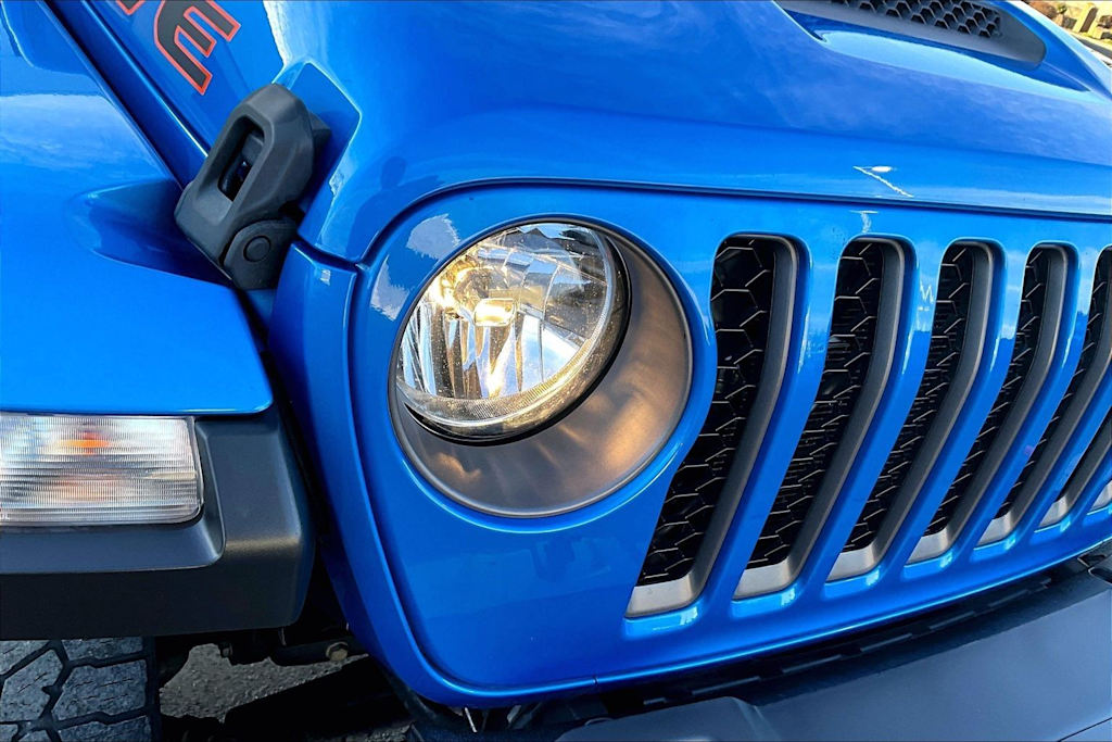 Thumbnail: 2022 Jeep Gladiator - 32