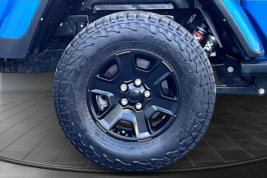 Thumbnail: 2022 Jeep Gladiator - 37