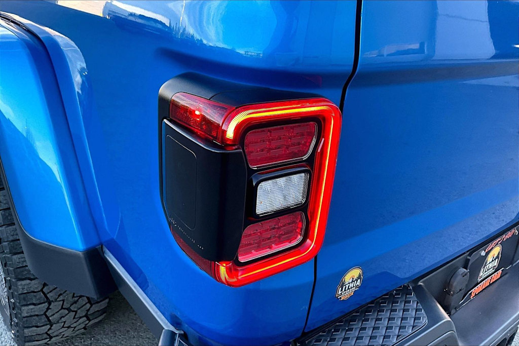 Thumbnail: 2022 Jeep Gladiator - 33