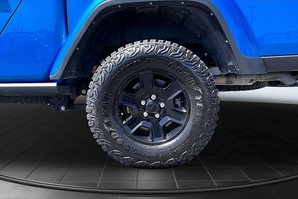 Thumbnail: 2022 Jeep Gladiator - 35