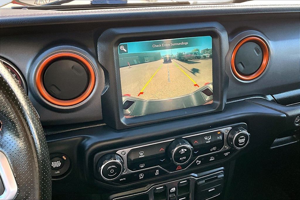 Thumbnail: 2021 Jeep Gladiator - 27