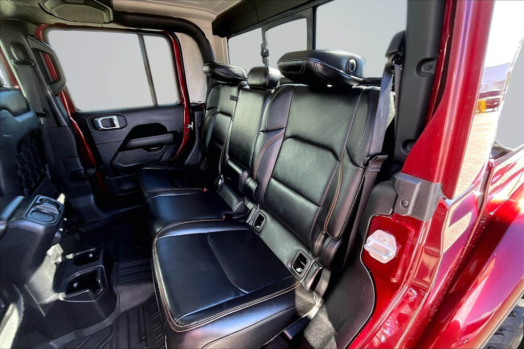 Thumbnail: 2021 Jeep Gladiator - 12
