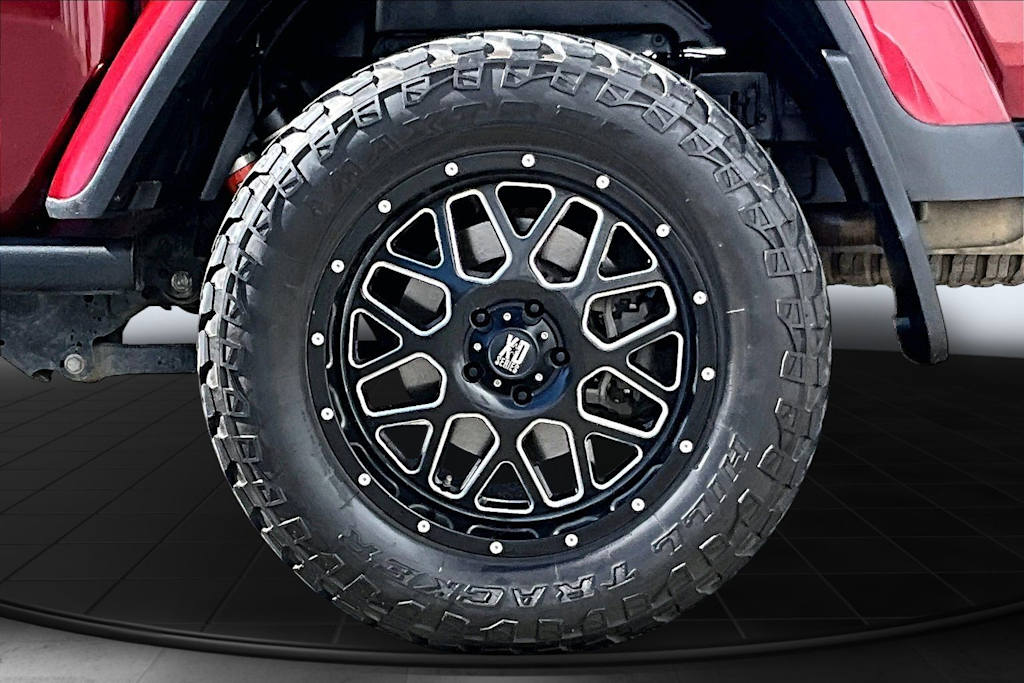 Thumbnail: 2021 Jeep Gladiator - 36