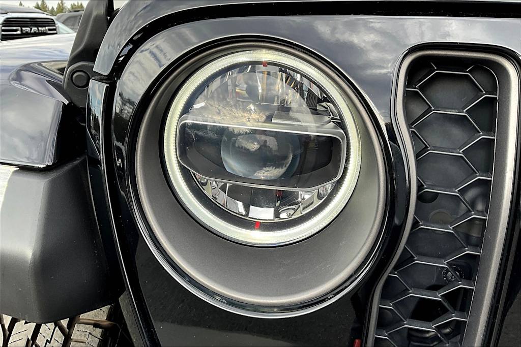 Thumbnail: 2022 Jeep Gladiator - 31