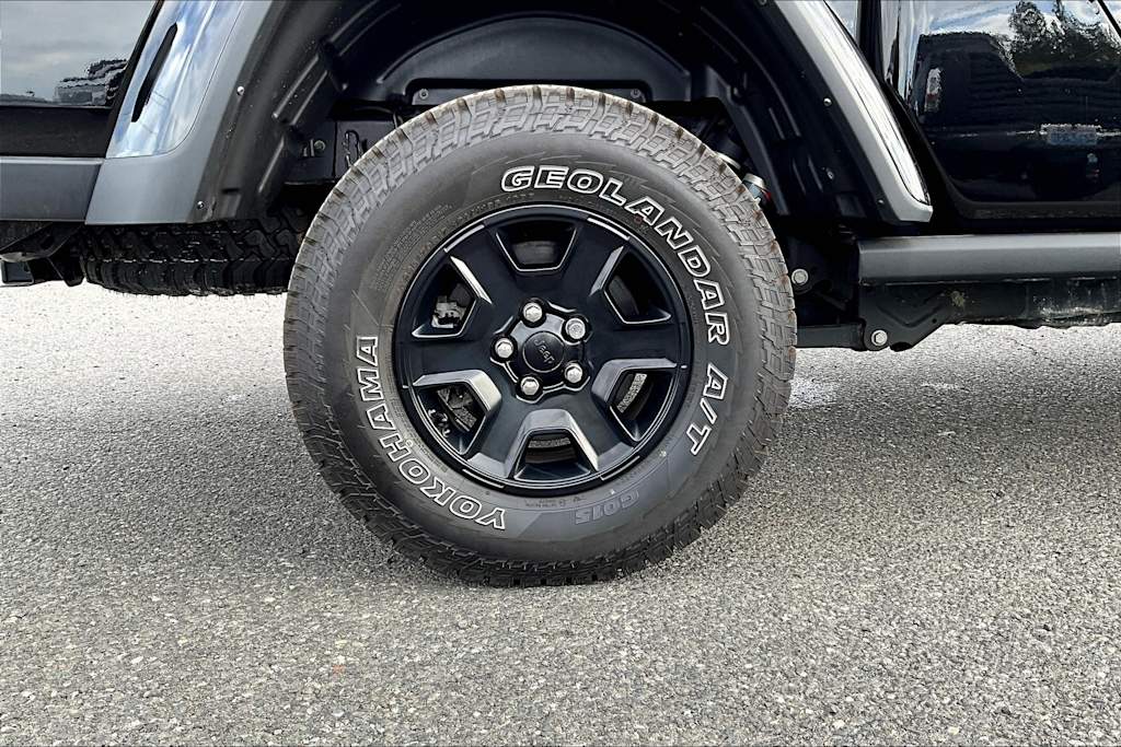 Thumbnail: 2022 Jeep Gladiator - 35