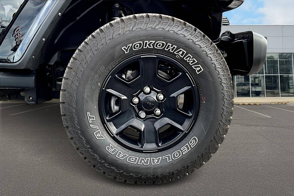 Thumbnail: 2022 Jeep Gladiator - 34