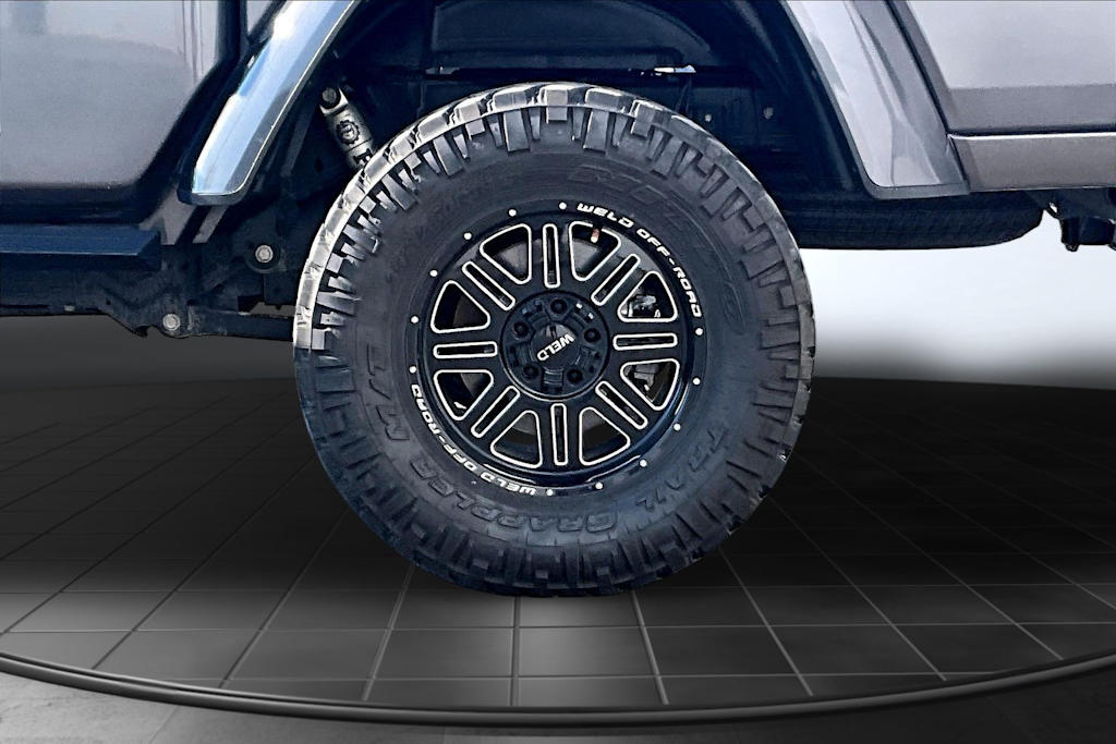 Thumbnail: 2021 Jeep Gladiator - 36