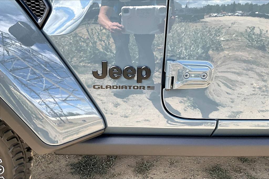 Thumbnail: 2025 Jeep Gladiator - 6