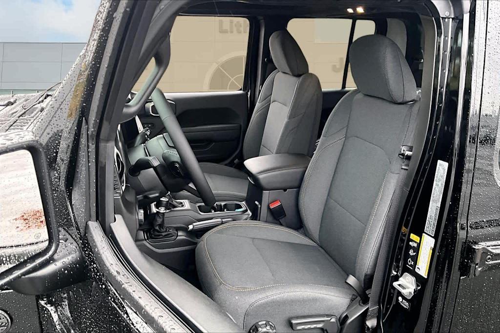 Thumbnail: 2026 Jeep Gladiator - 10