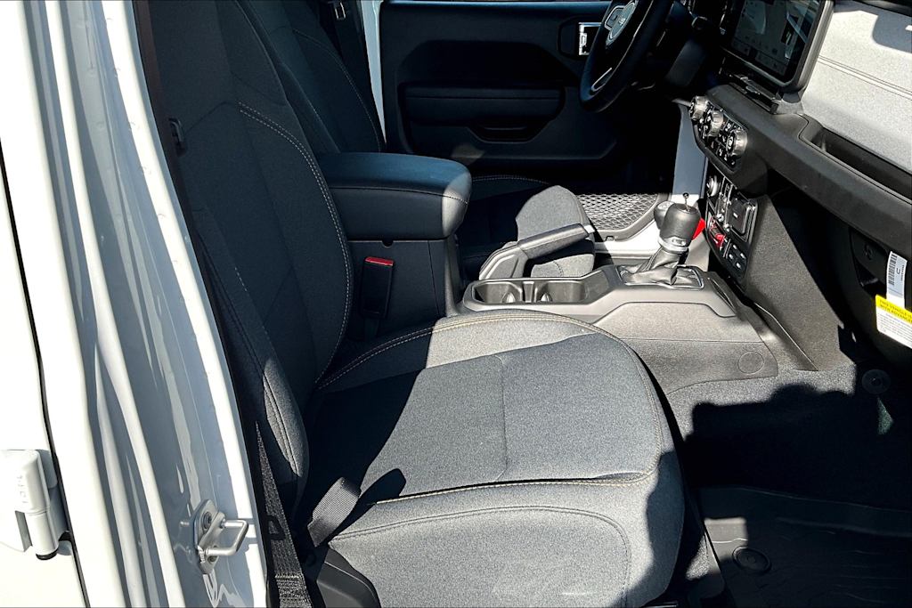 Thumbnail: 2025 Jeep Gladiator - 20