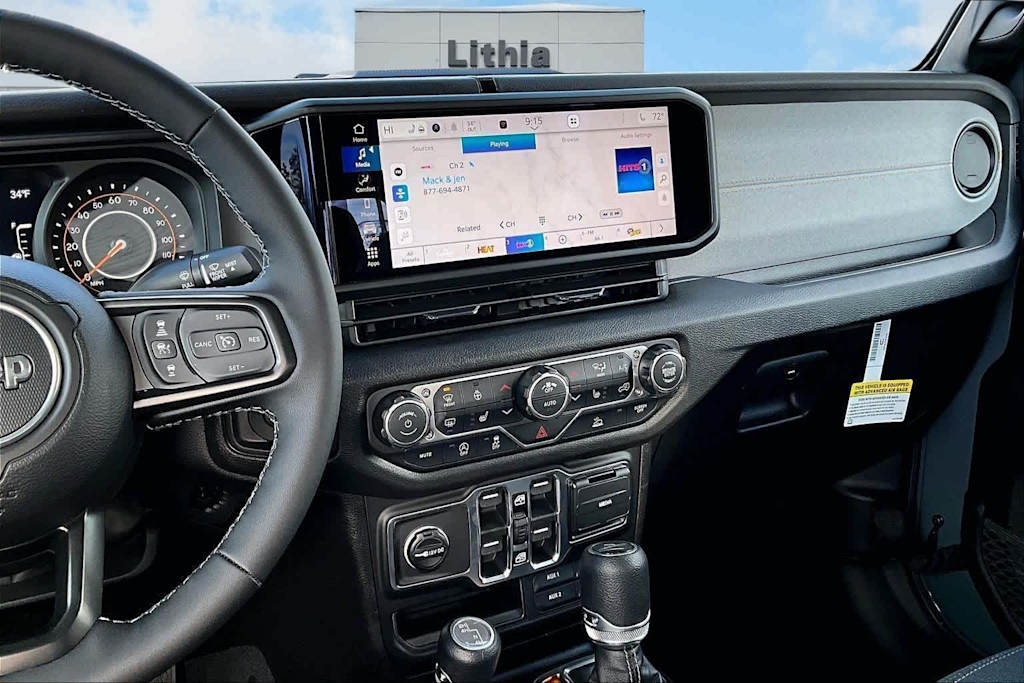 Thumbnail: 2026 Jeep Gladiator - 14