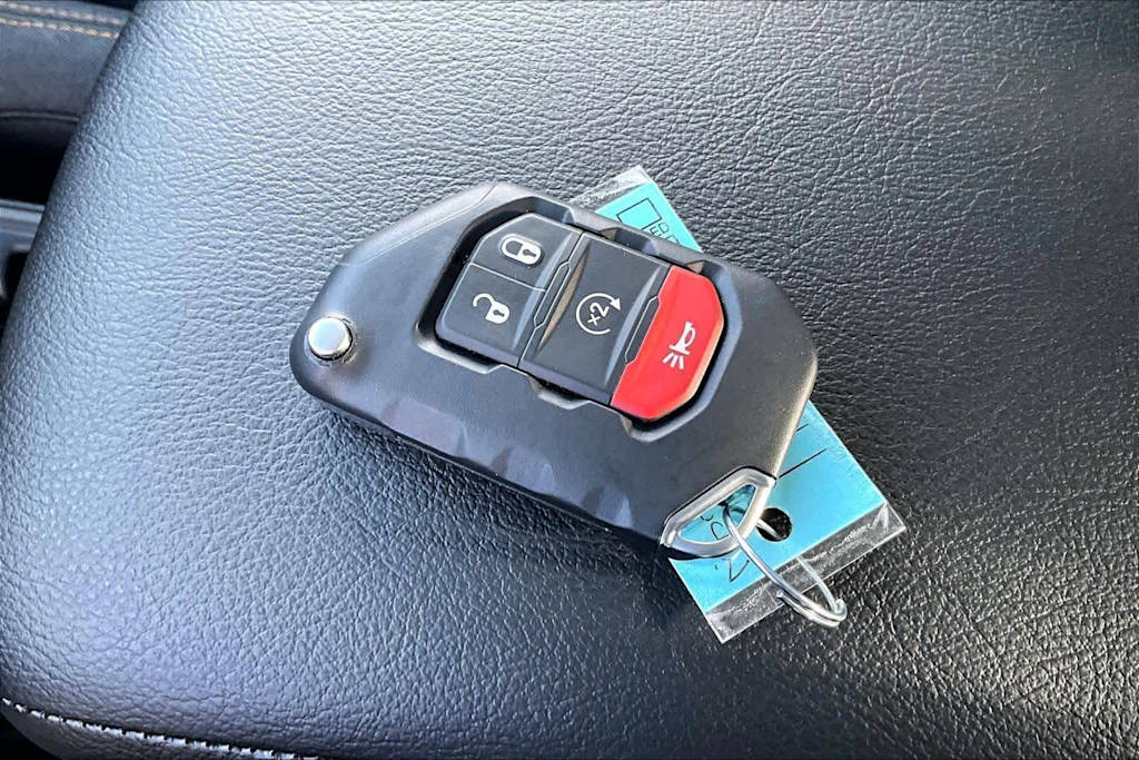 Thumbnail: 2026 Jeep Gladiator - 18