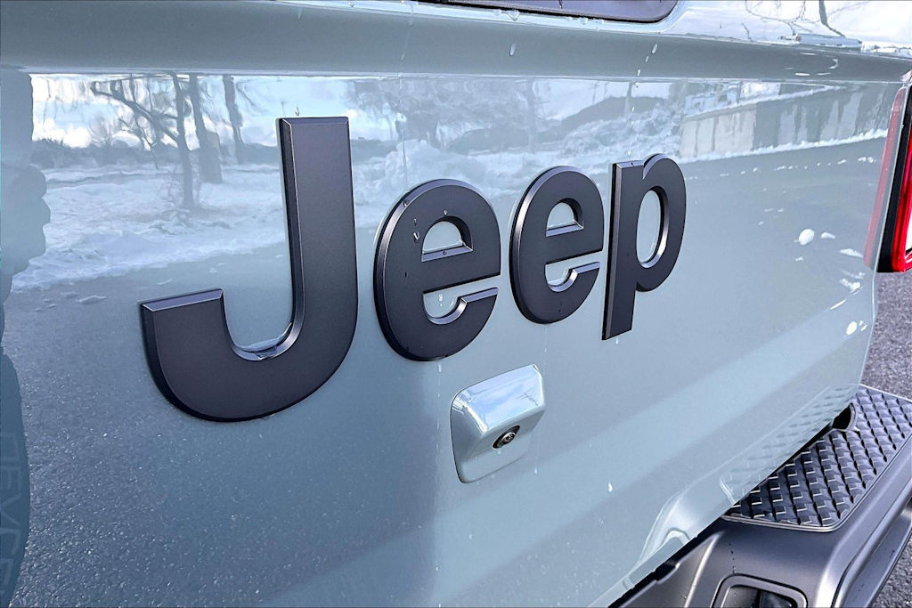 Thumbnail: 2026 Jeep Gladiator - 20