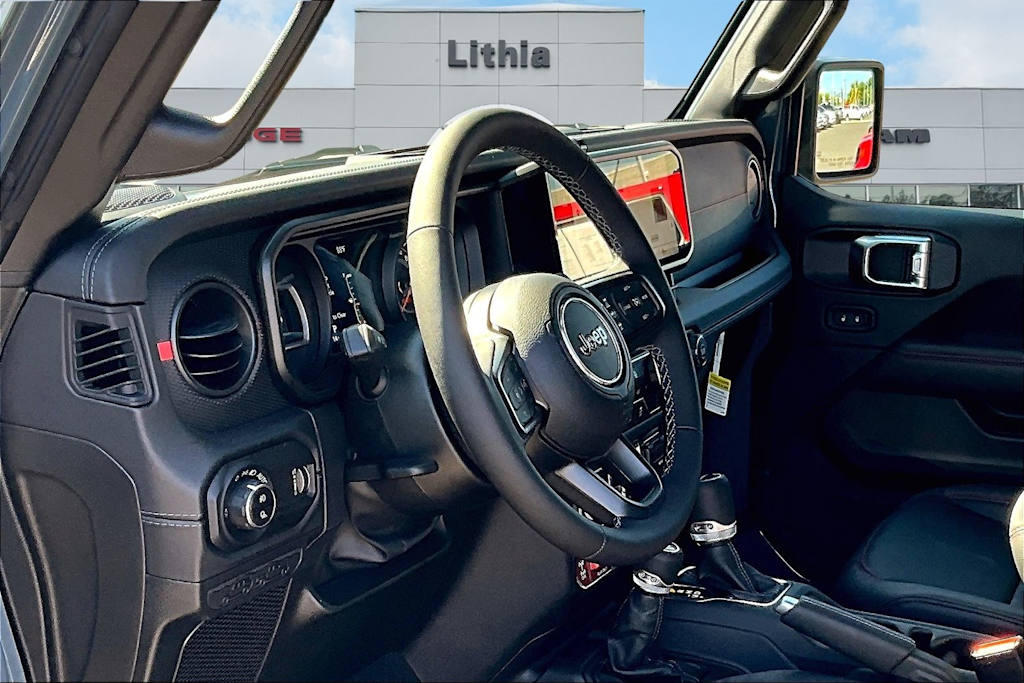 Thumbnail: 2025 Jeep Gladiator - 2