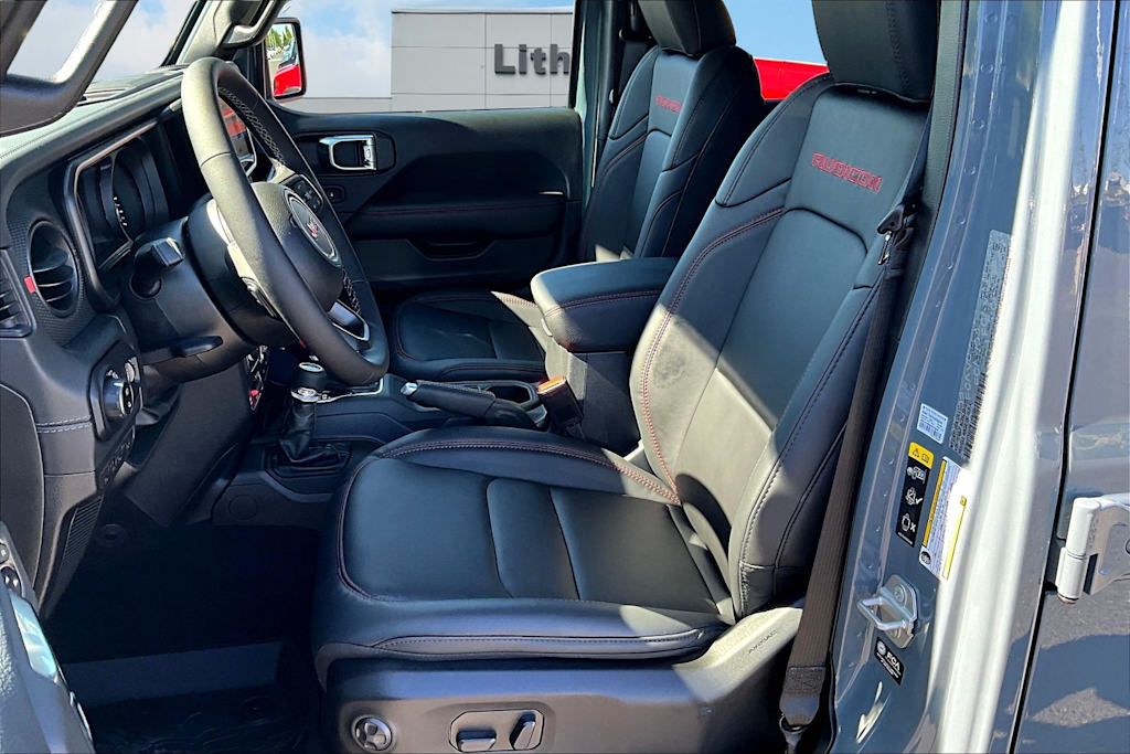 Thumbnail: 2025 Jeep Gladiator - 10