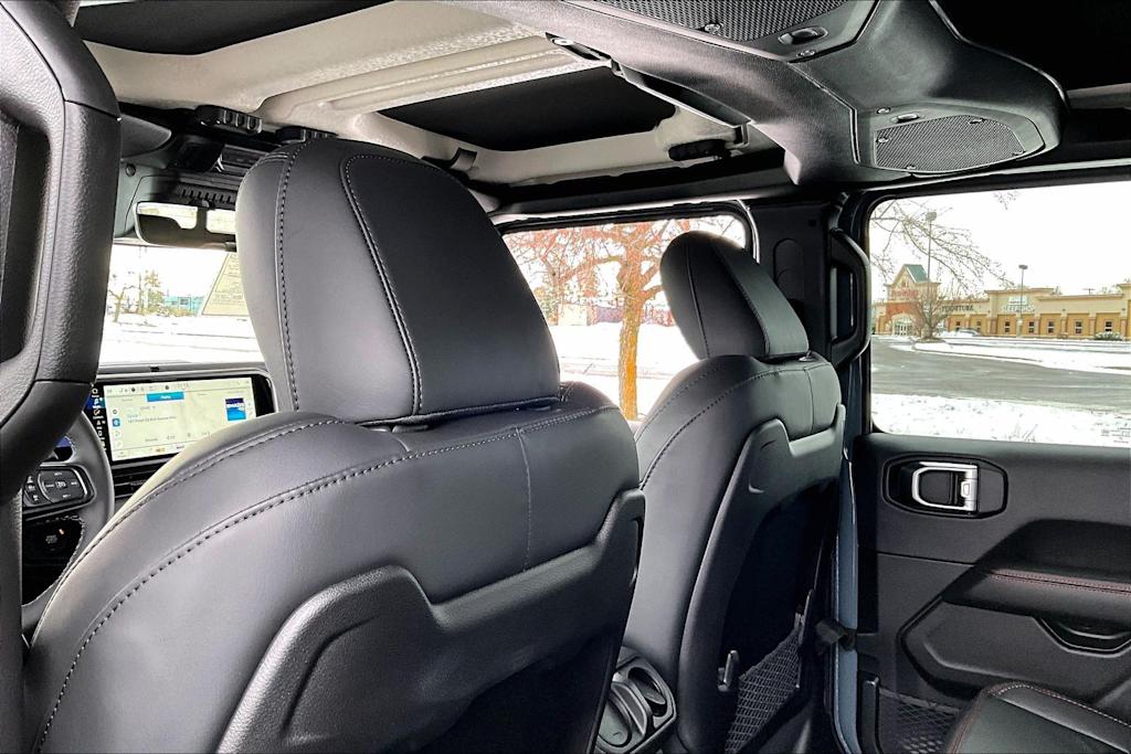 Thumbnail: 2026 Jeep Gladiator - 12