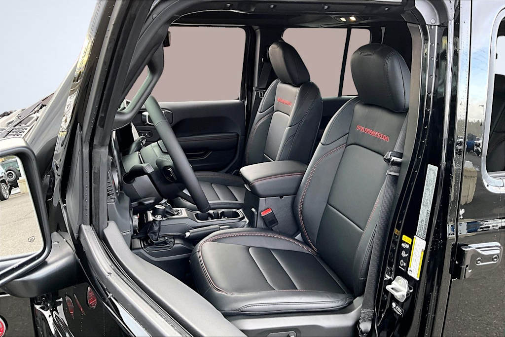 Thumbnail: 2026 Jeep Gladiator - 21